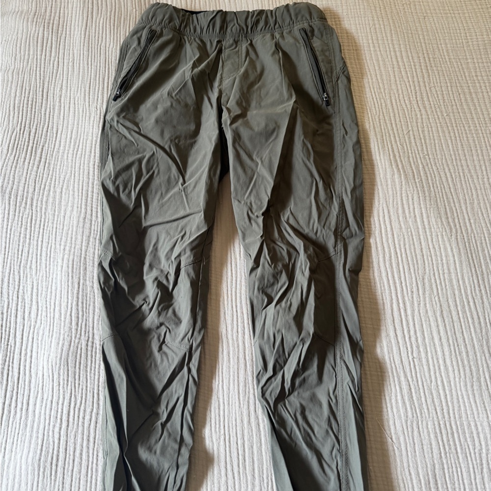 Eddie Bauer Green Jogger Hiking pants